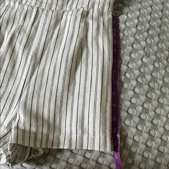 Dainty Hooligan Romper - Picture 9 of 11